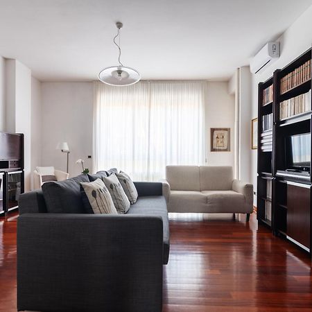 Ferienwohnung Il Bilocale Con Terrazzo Dei Marchesi Mailand Exterior foto